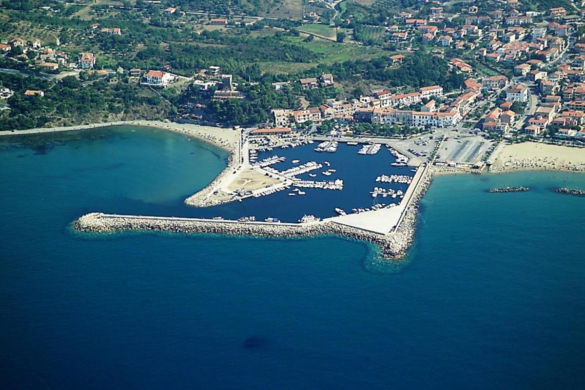 Отель Rayo De Sol Marina Di Casal Velino Экстерьер фото