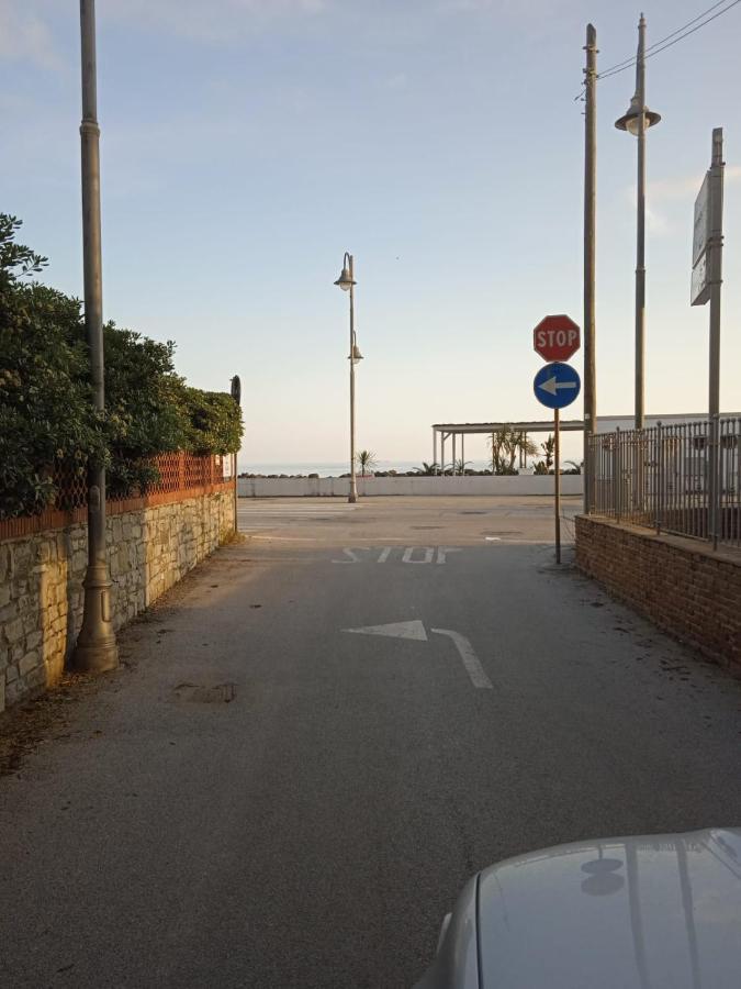Отель Rayo De Sol Marina Di Casal Velino Экстерьер фото